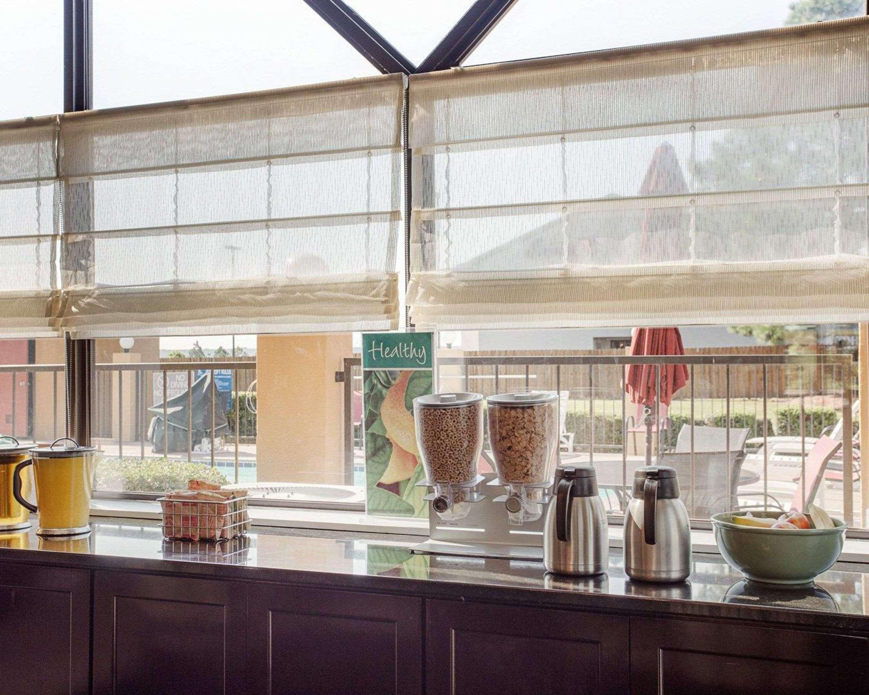 Quality Inn Southaven - Memphis South Экстерьер фото